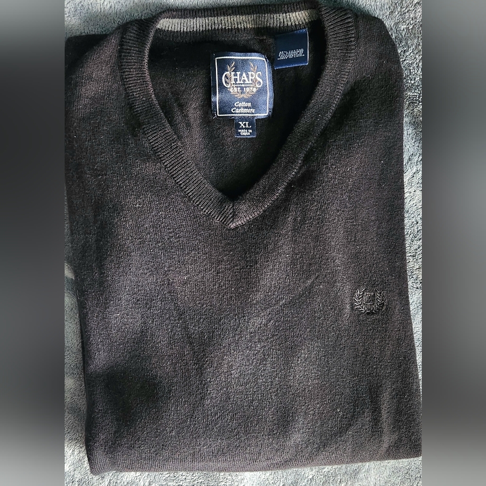 Charcoal Chaps V Neck XL